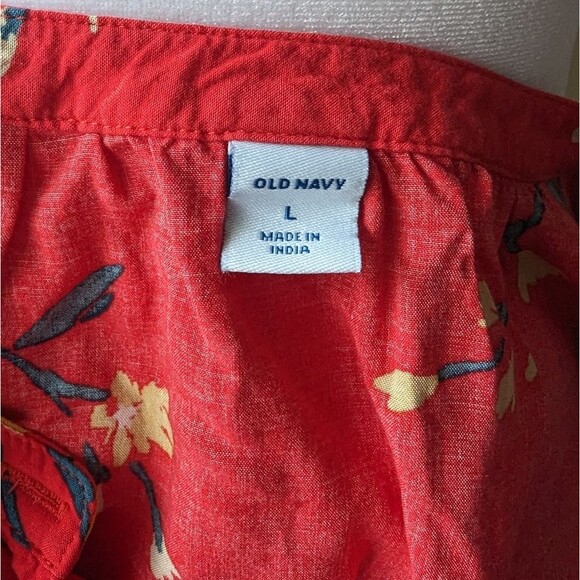Old Navy Button Front Red Floral Short Sleeve Large - Picture 2 of 6